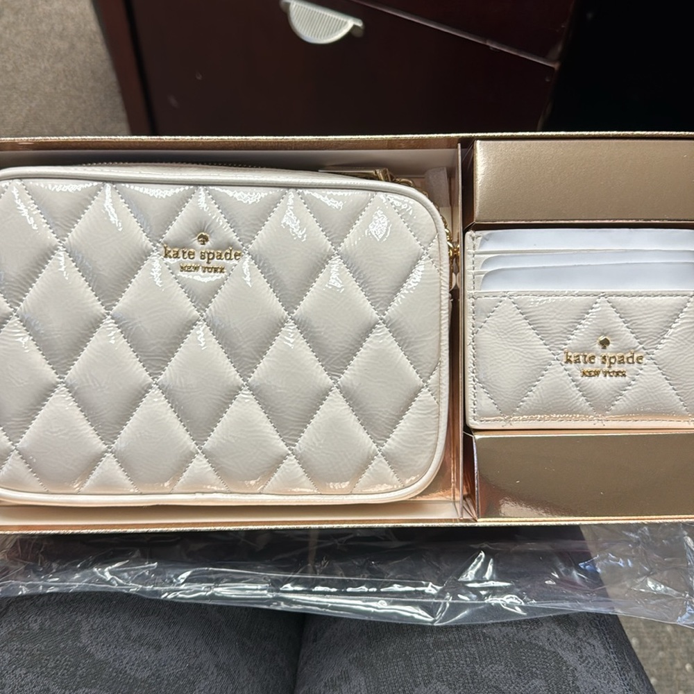 *SOLD ON EBAY* NWT Kate Spade Glimmer Quilted Patent Leather Boxed Crossbody Set